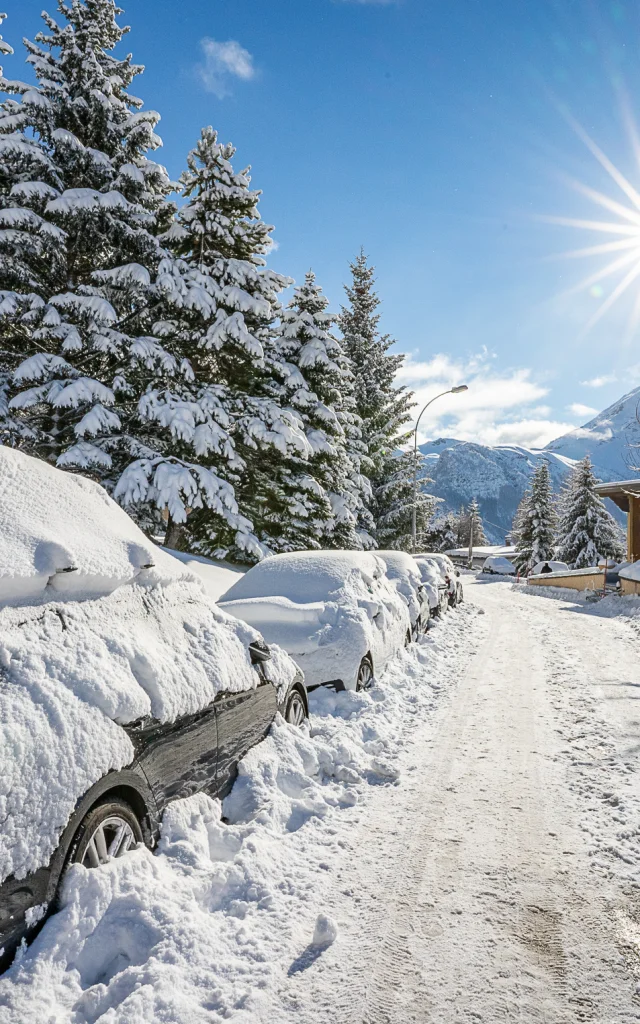 Het resort na sneeuwval