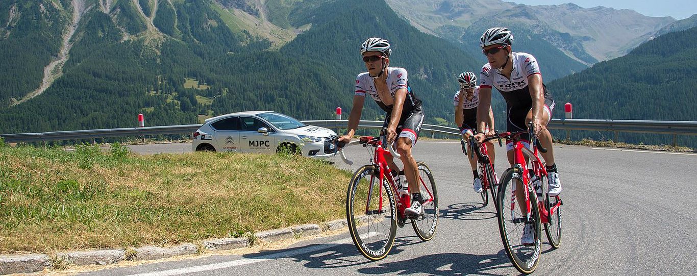 La montée d'Orcières en vélo de route (© Gilles Baron) La montée d'Orcières en vélo de route (© Gilles Baron)