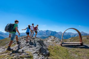 Le Monde des 6 Lacs (© Gilles Baron) Le Monde des 6 Lacs (© Gilles Baron)