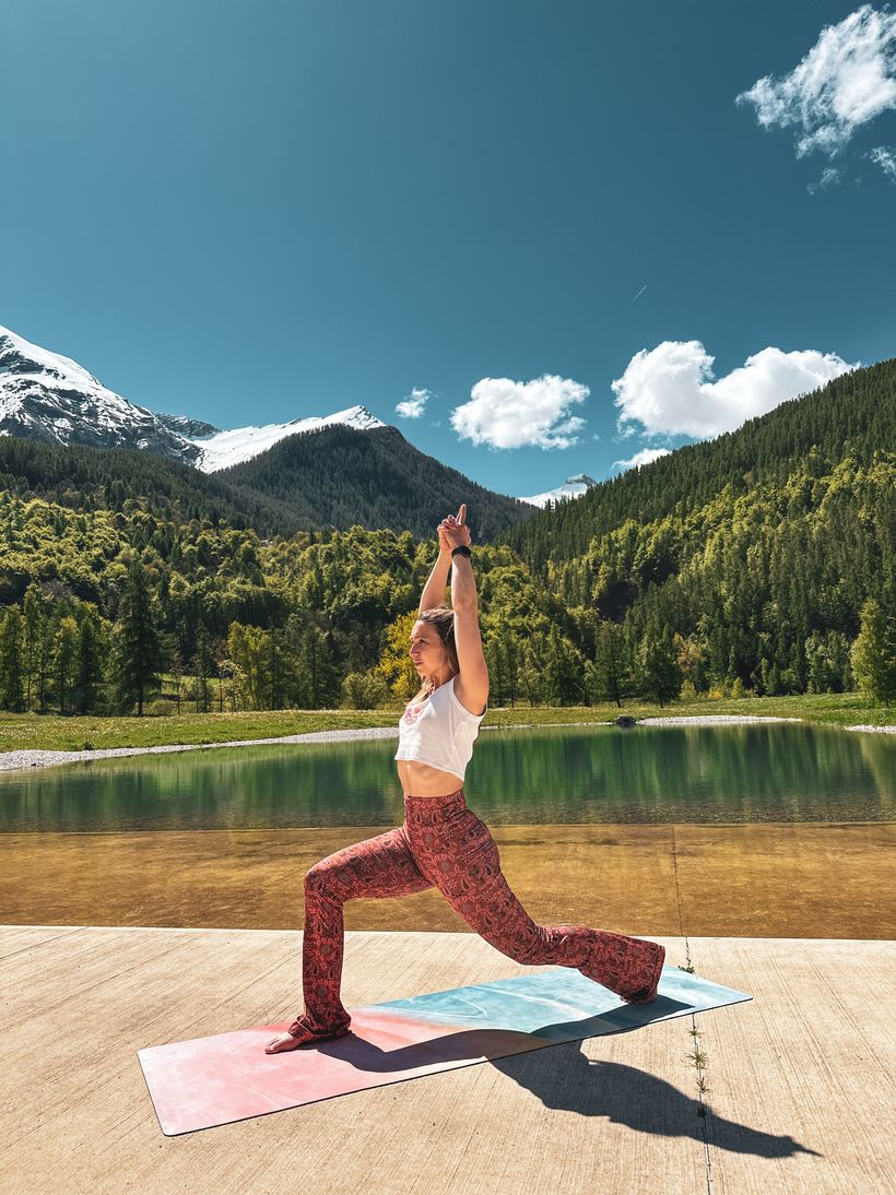 Yoga Hatha Flow by Mindfit !_Orcières - © Marlène Aimar