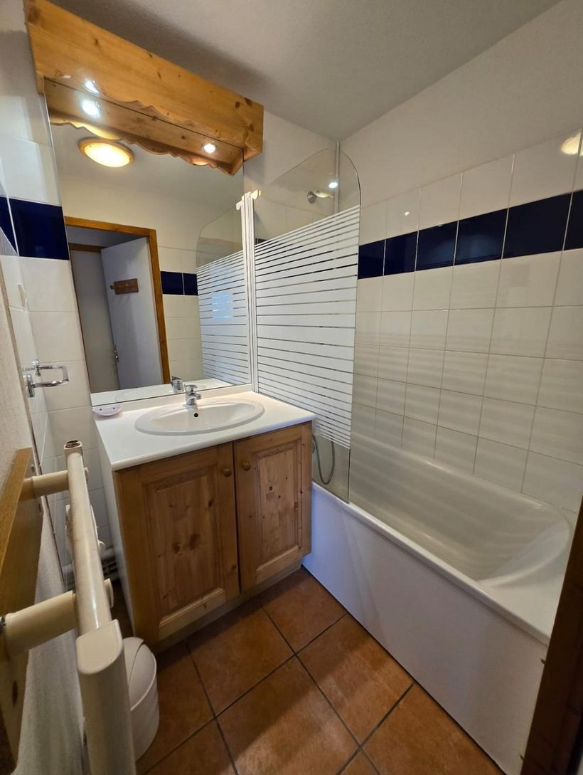 Appartement 2 pièces cabine 4 personnes Balcons du Soleil 404_Orcières - © Zambetta