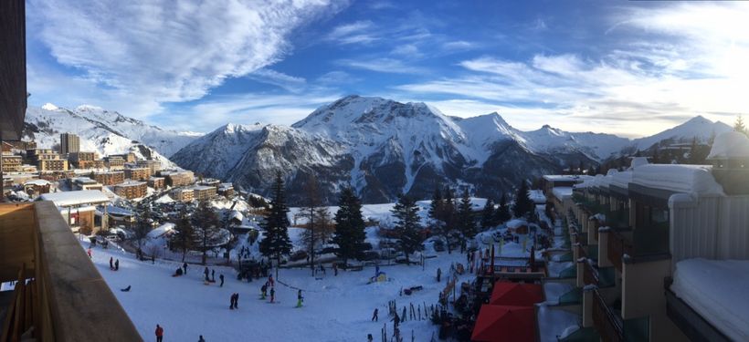 Vue depuis le balcon - © E.CHARLES