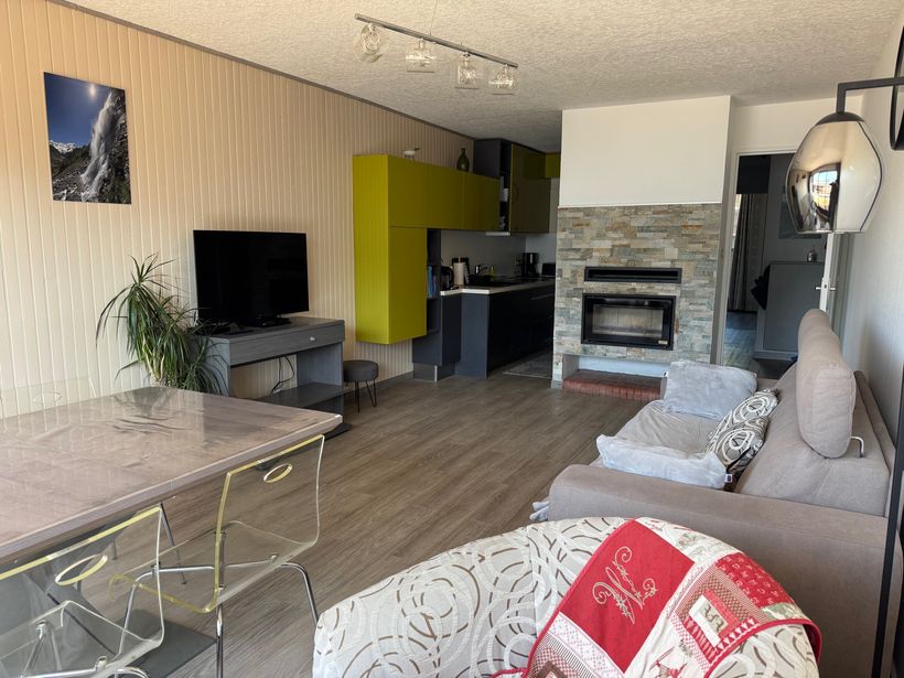 Appartement 2 pièces 4 personnes Queyrelet 1 entrée C2_Orcières - © Baile