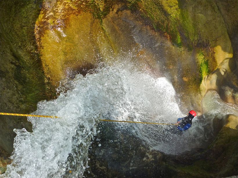 Canyoning Guides Champsaur Valgaudemar - © Guides Champsaur Valgaudemar