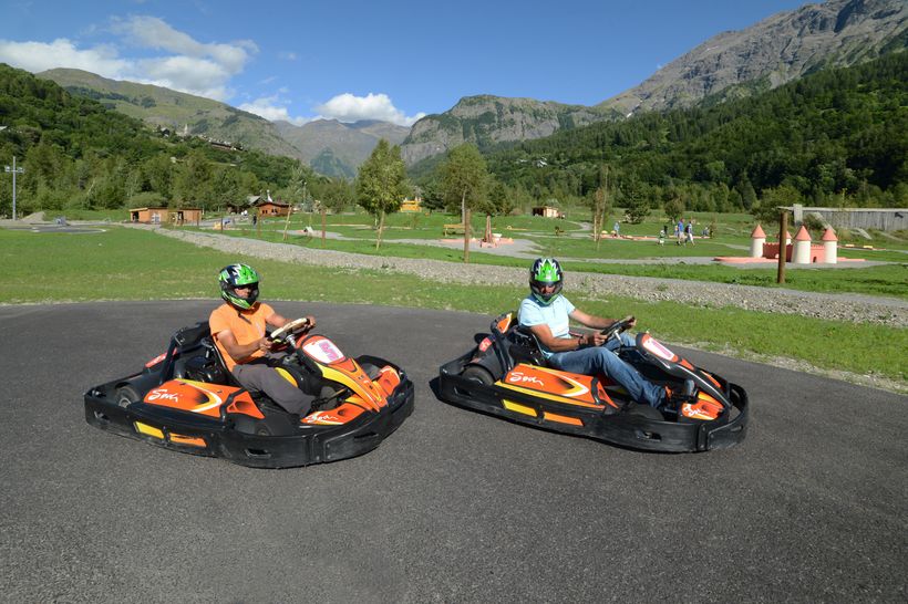 Karting à la base de loisirs d'Orcières - © Gilles Baron