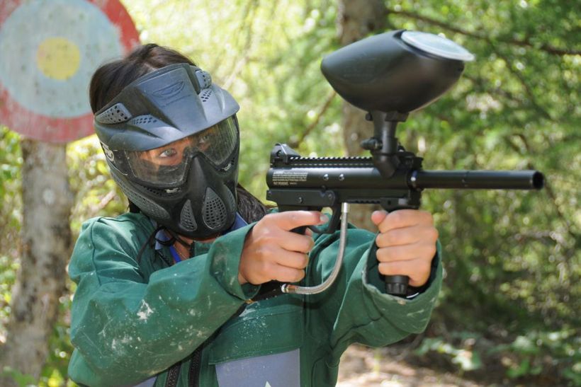 Paintball à la base de loisirs d'Orcières - © Gilles Baron